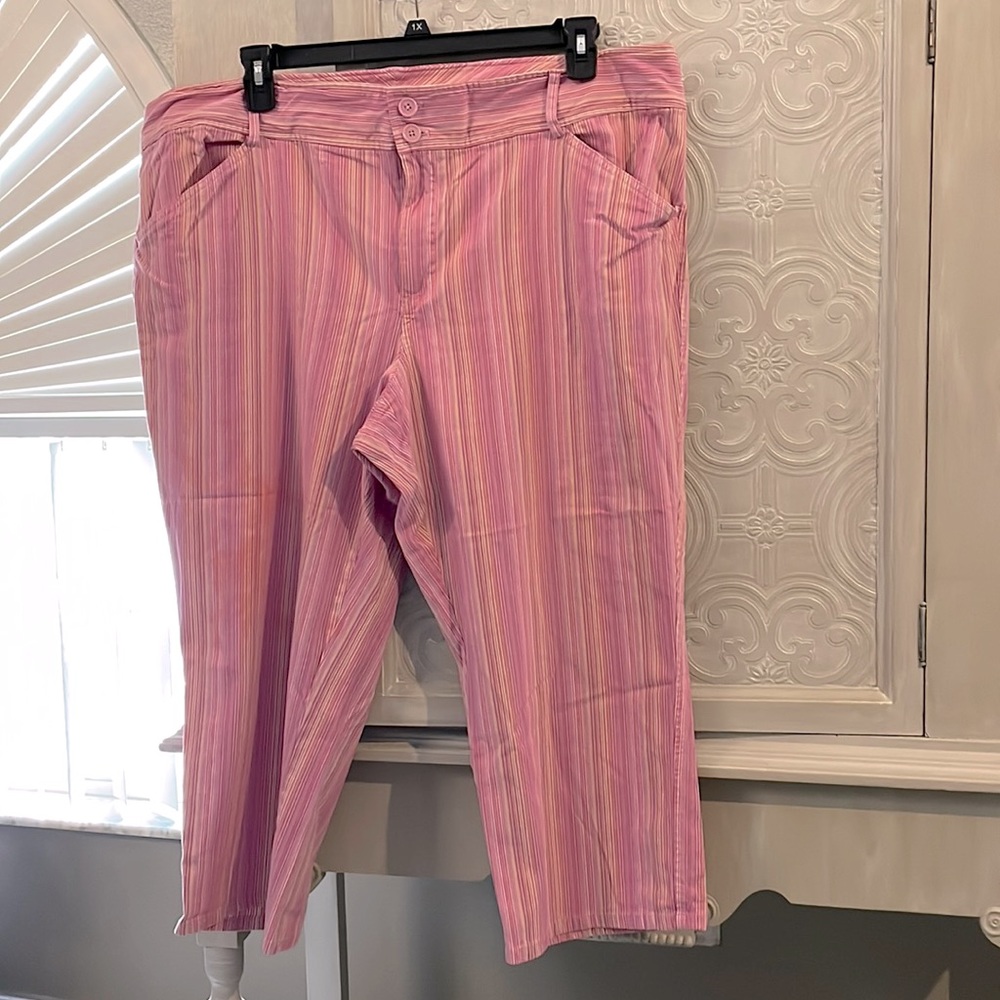 Adorable Pink Striped Capris